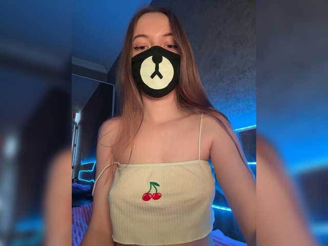 -Summer-'s BongaCams show and profile