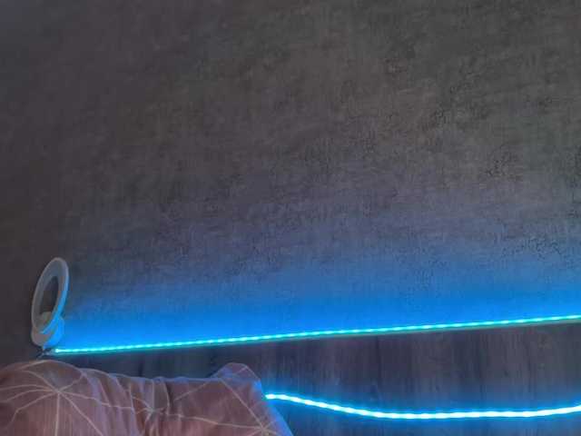 -Summer-'s BongaCams show and profile