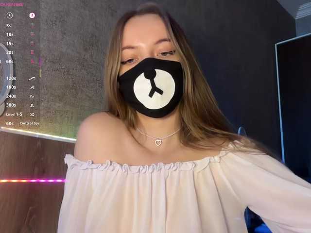 -Summer-'s BongaCams show and profile