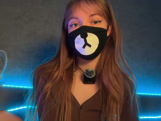 -Summer-'s BongaCams show and profile