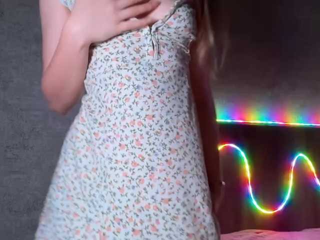 -Summer-'s BongaCams show and profile