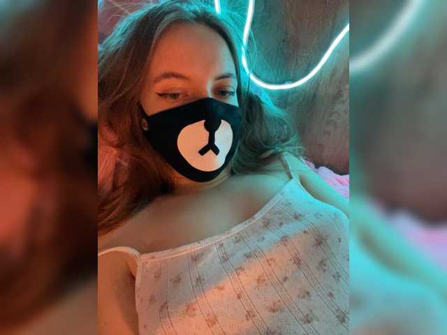 -Summer-'s BongaCams show and profile