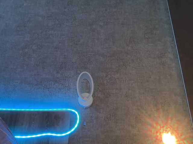 -Summer-'s BongaCams show and profile