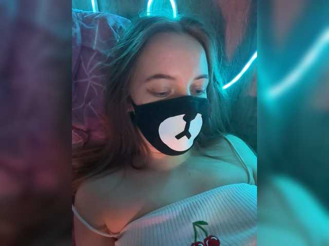 -Summer-'s BongaCams show and profile