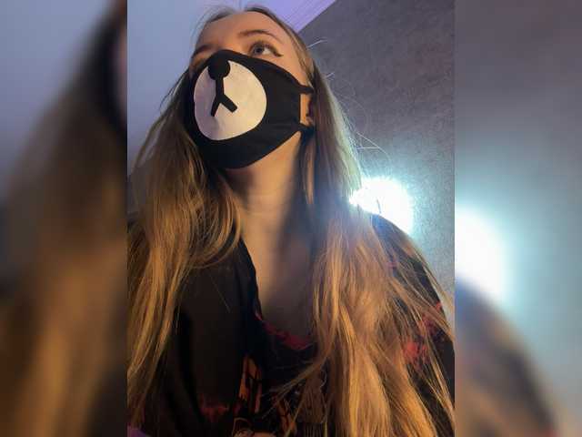 -Summer-'s BongaCams show and profile