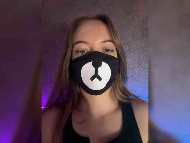 Tvoy_Medvezhenok webcam