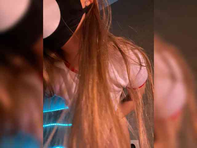 Tvoy_Medvezhenok webcam