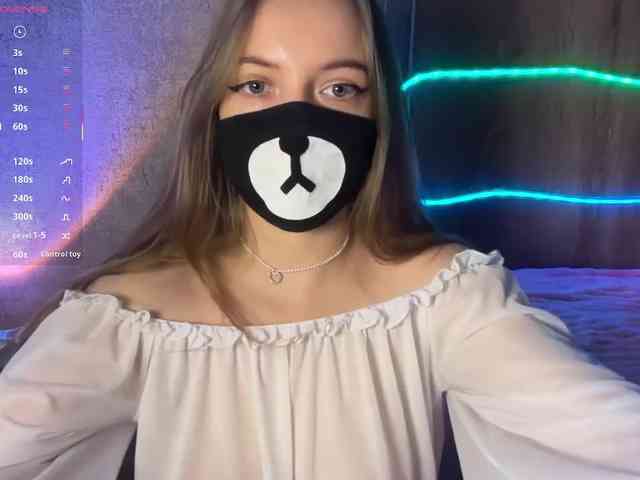 Tvoy_Medvezhenok webcam