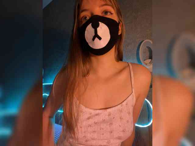 Tvoy_Medvezhenok webcam