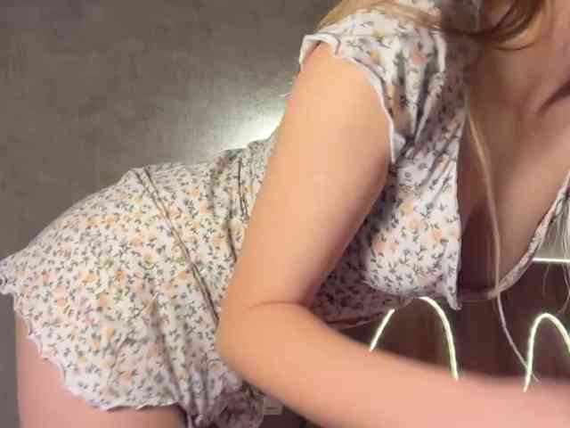 Tvoy_Medvezhenok webcam