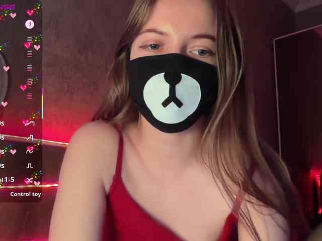 Tvoy_Medvezhenok webcam