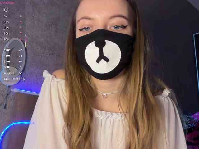 Tvoy_Medvezhenok webcam