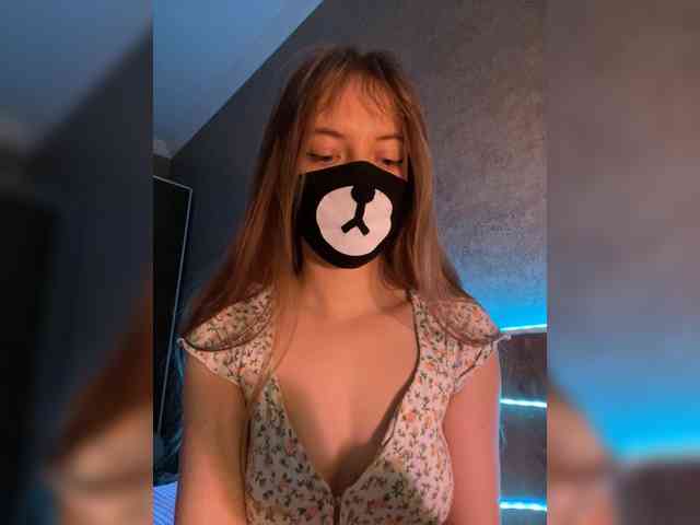 Tvoy_Medvezhenok webcam