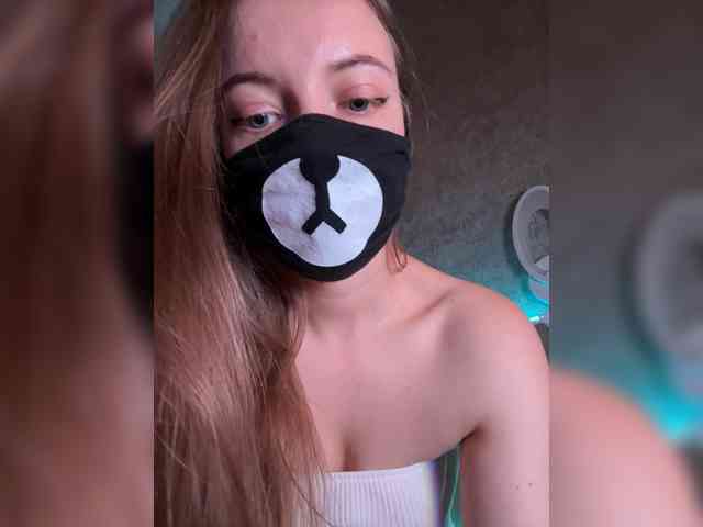 Tvoy_Medvezhenok webcam