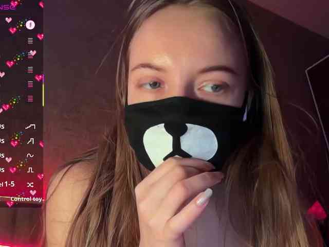 Tvoy_Medvezhenok webcam