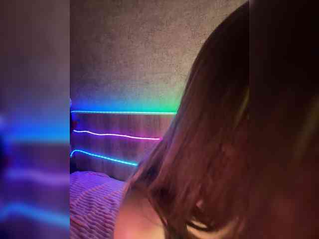 Tvoy_Medvezhenok webcam