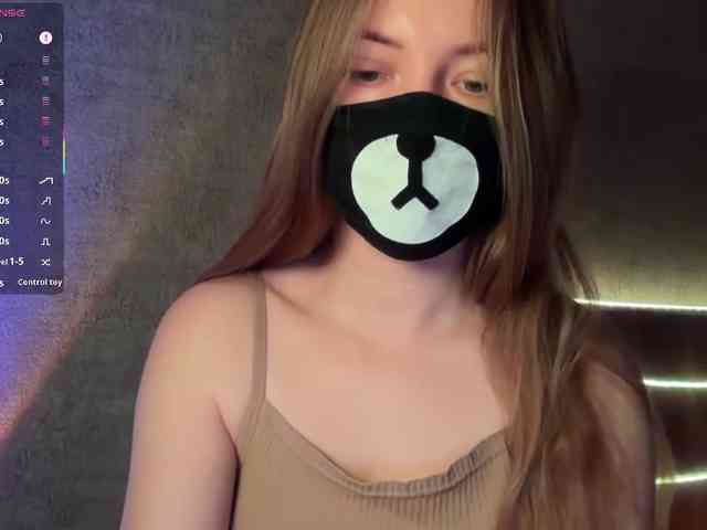 Tvoy_Medvezhenok webcam