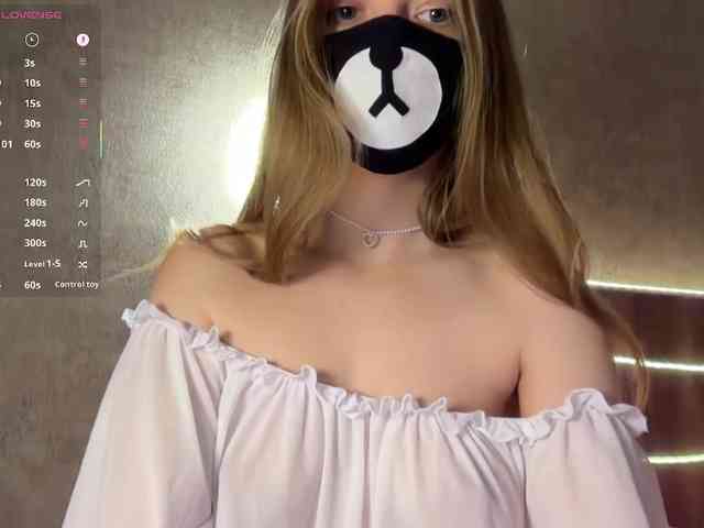 Tvoy_Medvezhenok webcam