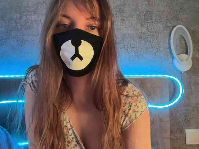 Tvoy_Medvezhenok webcam