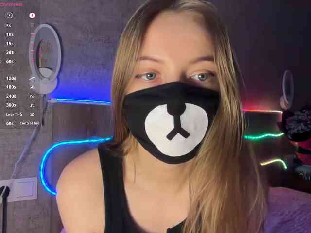 Tvoy_Medvezhenok webcam