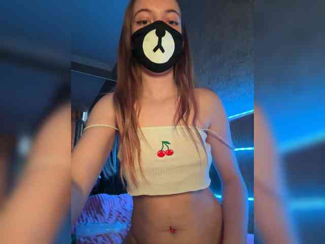 Tvoy_Medvezhenok webcam