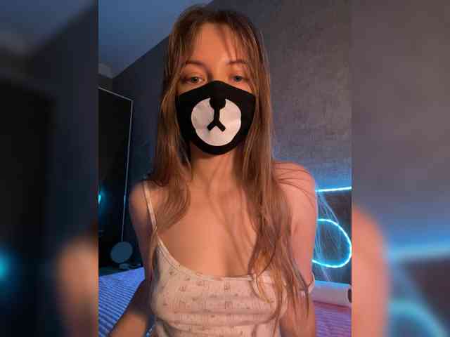 -Summer- Live Webcam on BongaCams