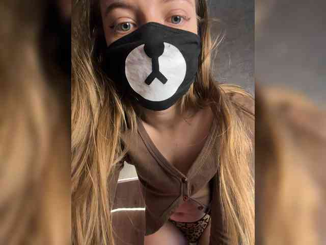 Tvoy_Medvezhenok webcam