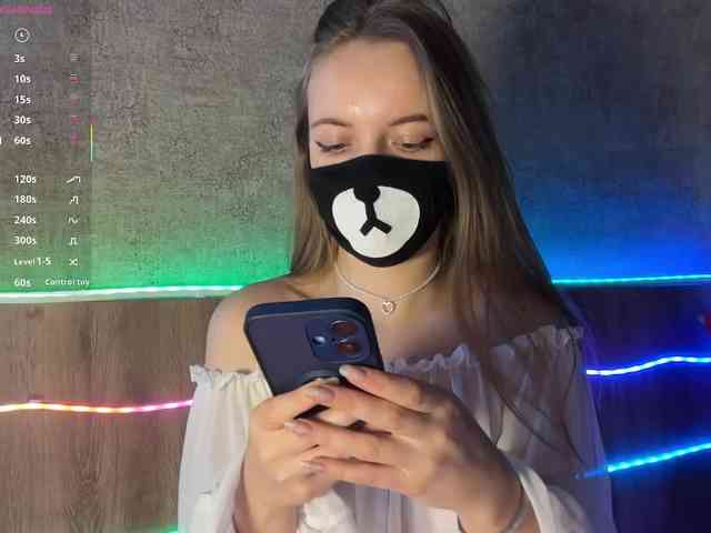 Tvoy_Medvezhenok webcam