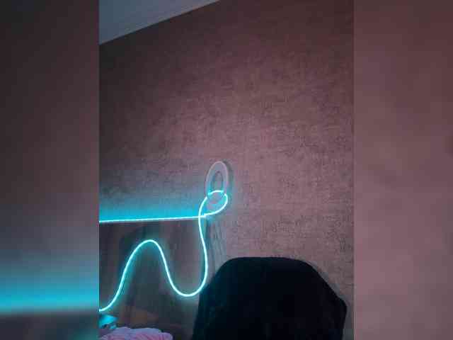 Tvoy_Medvezhenok webcam