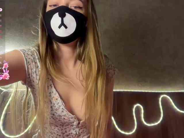 Tvoy_Medvezhenok webcam