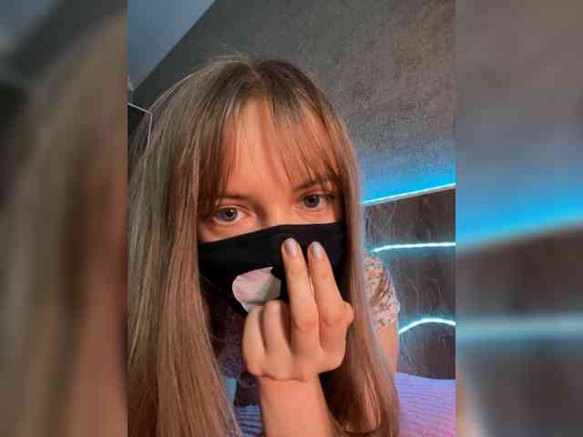 Tvoy_Medvezhenok webcam