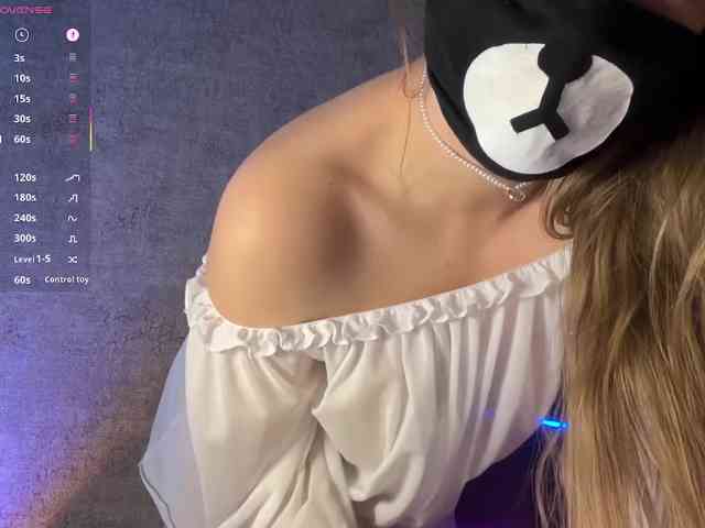 Tvoy_Medvezhenok webcam