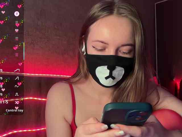 Tvoy_Medvezhenok webcam