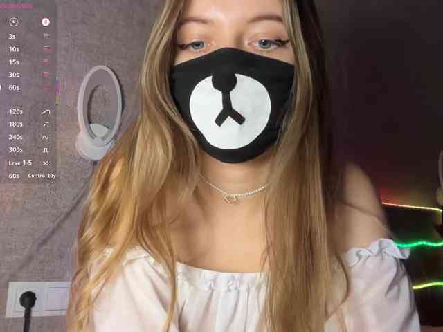 Tvoy_Medvezhenok webcam