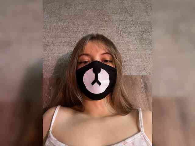 Tvoy_Medvezhenok webcam