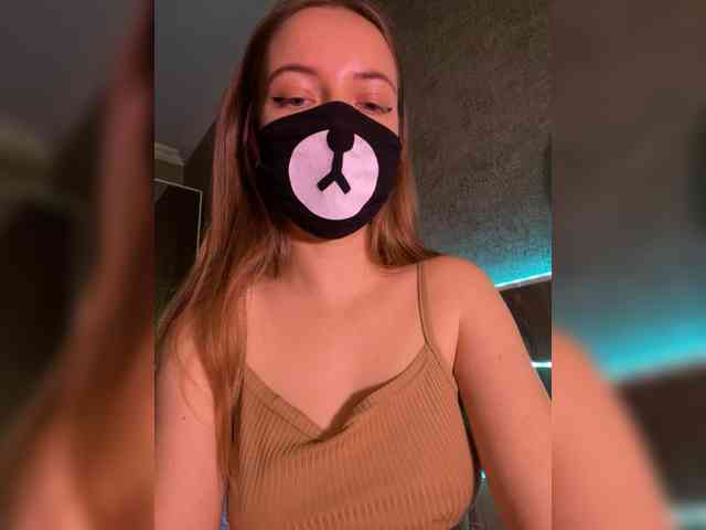 Tvoy_Medvezhenok webcam