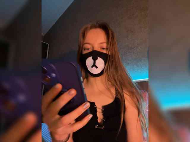 Tvoy_Medvezhenok webcam