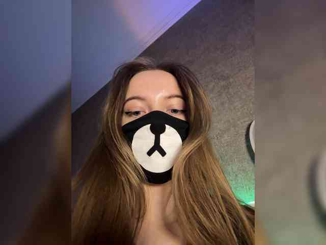 Tvoy_Medvezhenok webcam