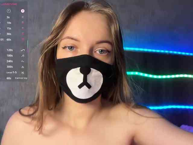 Tvoy_Medvezhenok webcam