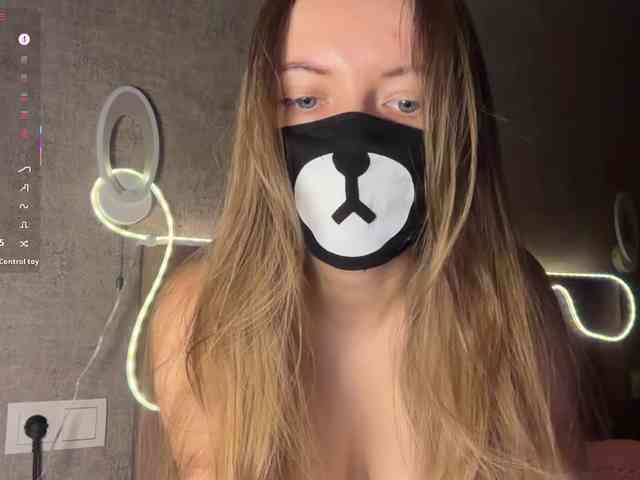 Tvoy_Medvezhenok webcam