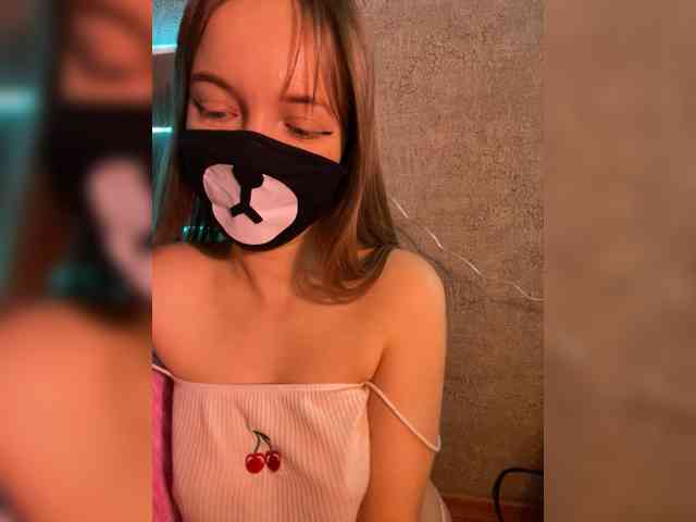 Tvoy_Medvezhenok webcam