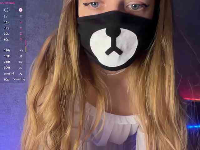 Tvoy_Medvezhenok webcam