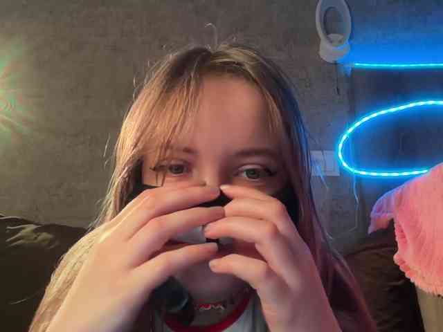 -Summer- Live Webcam on BongaCams