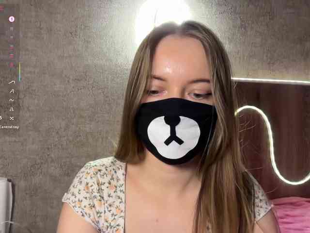 Tvoy_Medvezhenok webcam