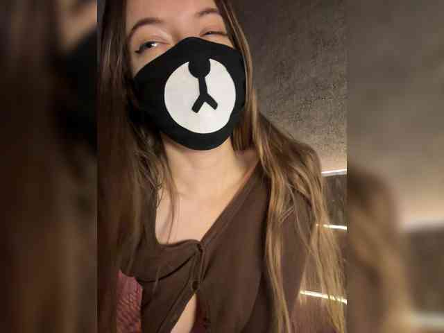 Tvoy_Medvezhenok webcam