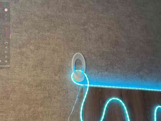 Tvoy_Medvezhenok webcam