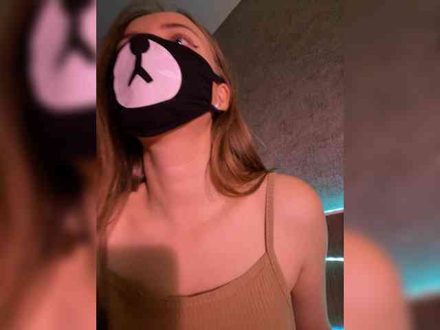 Tvoy_Medvezhenok webcam