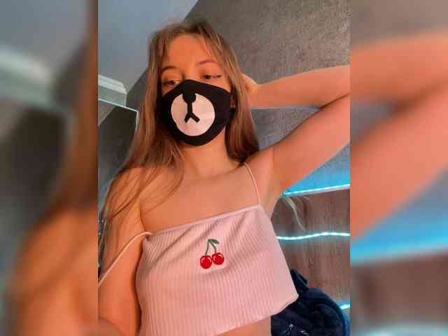 Tvoy_Medvezhenok webcam