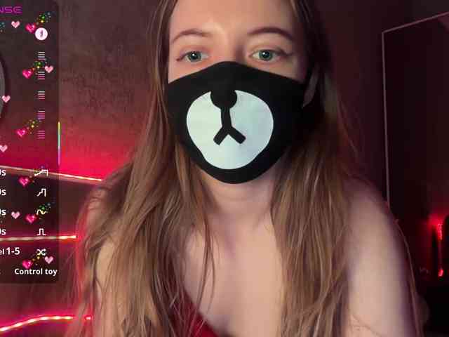 Tvoy_Medvezhenok webcam