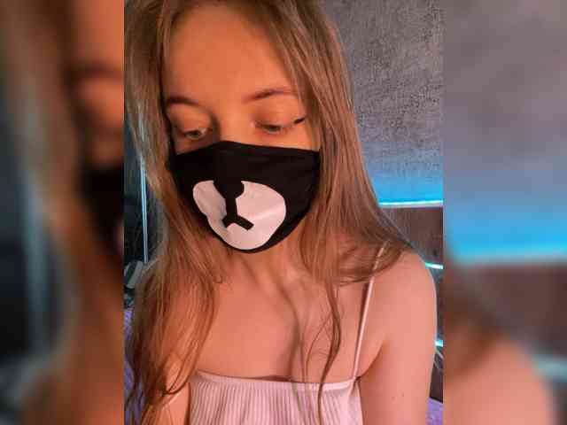 Tvoy_Medvezhenok webcam